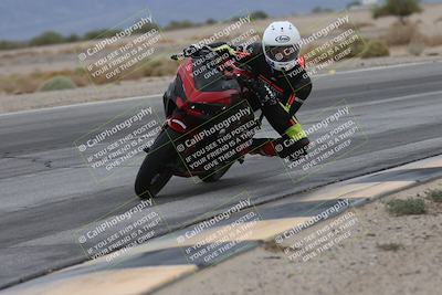 media/Sep-21-2025-Race Pace (Sun) [[98bf33ef95]]/Verified/5-Turn 15 Inside (930am)/